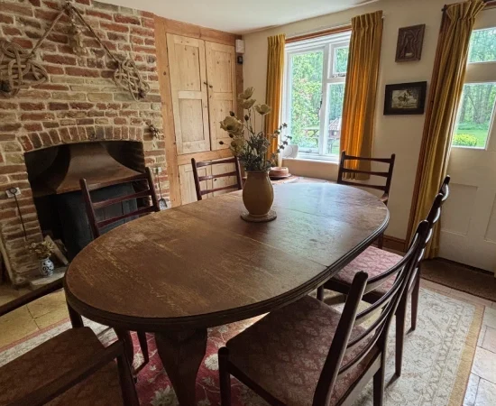 Gamekeepers cottage suffolk dining room