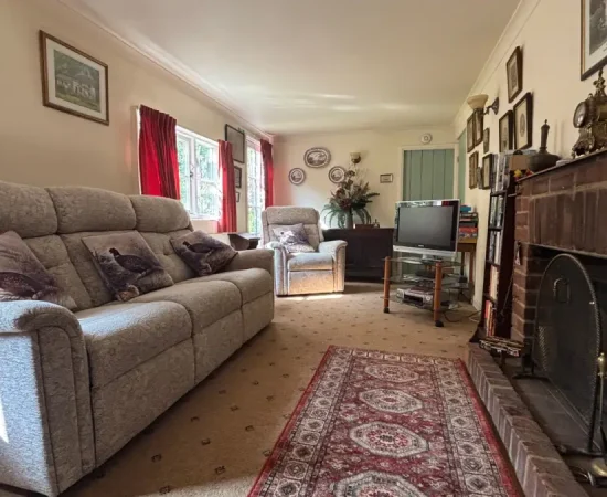 Gamekeepers cottage suffolk livingroom view1